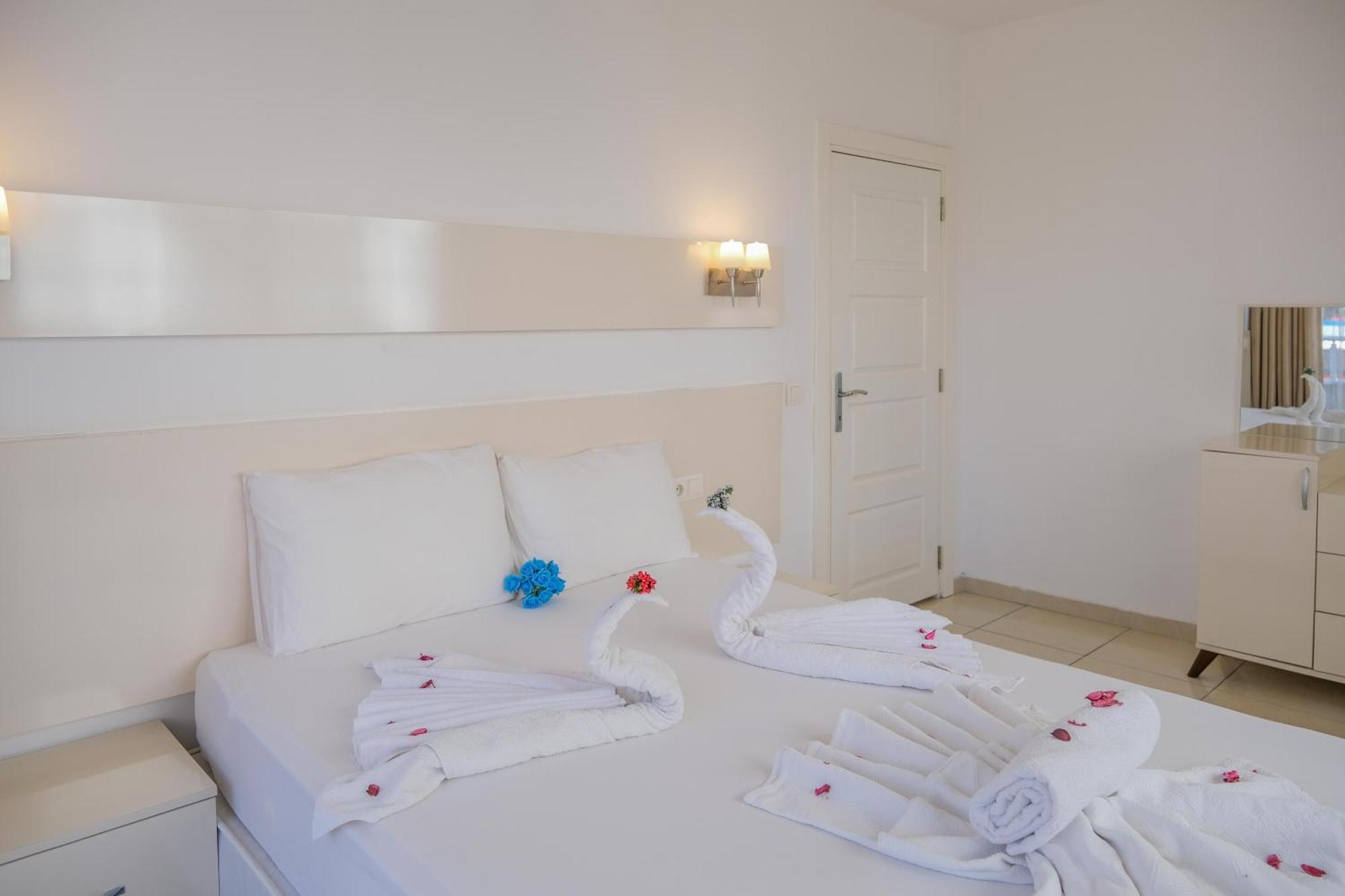 Cemal Bey Aparthotel